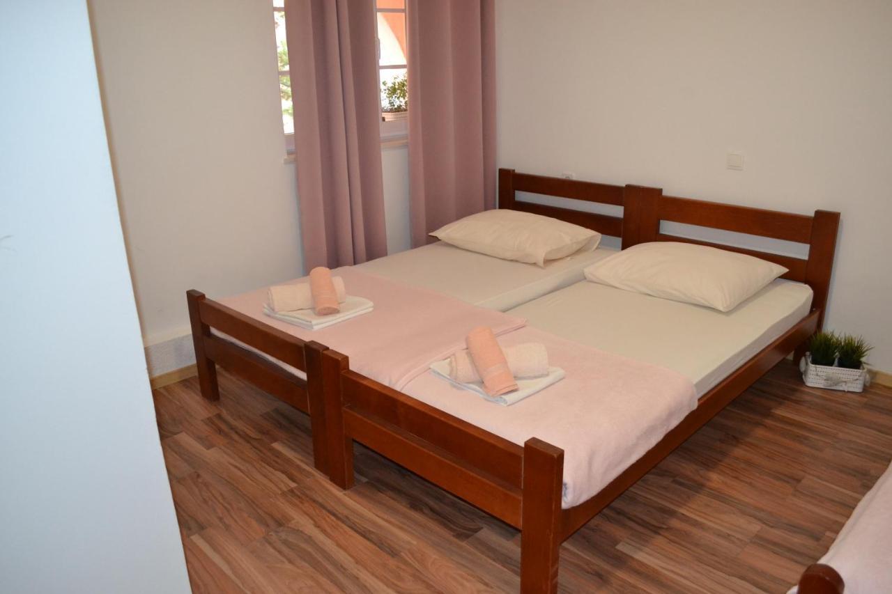 Apartments Rem Новаля Екстериор снимка