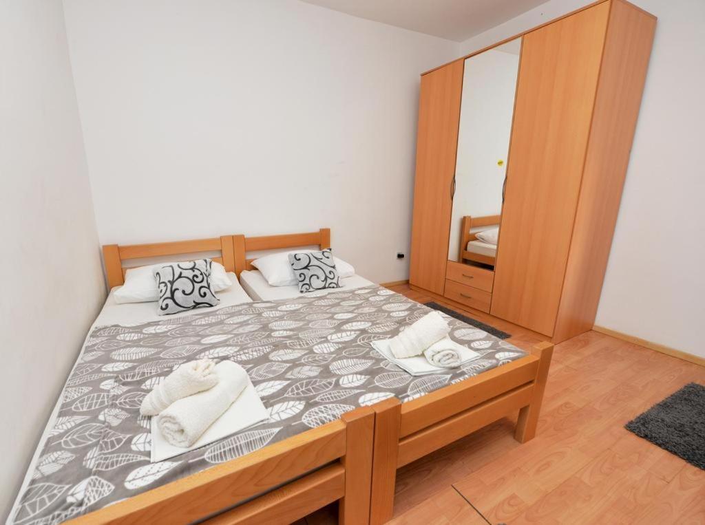 Apartments Rem Новаля Екстериор снимка